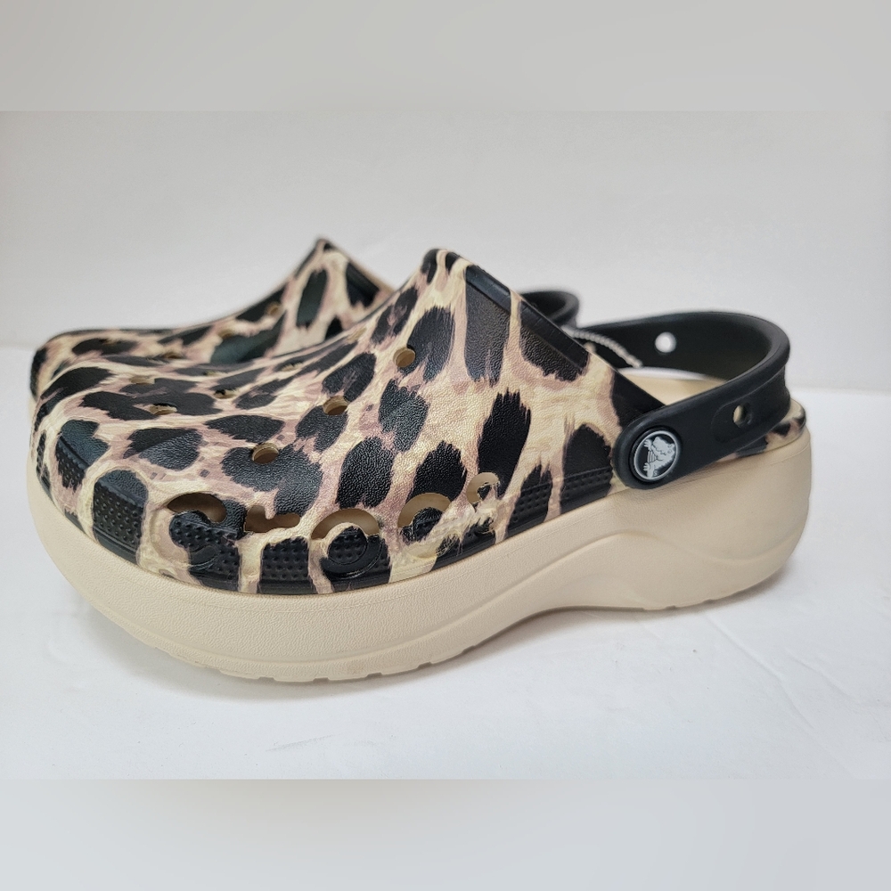 Crocs Women's Baya Platform Printed Clogs Size 7